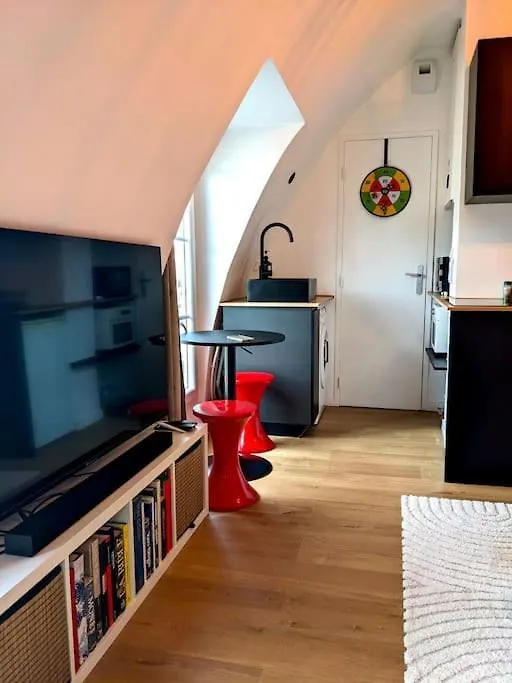 Appartement Paris 12Eme 0*,  Francia